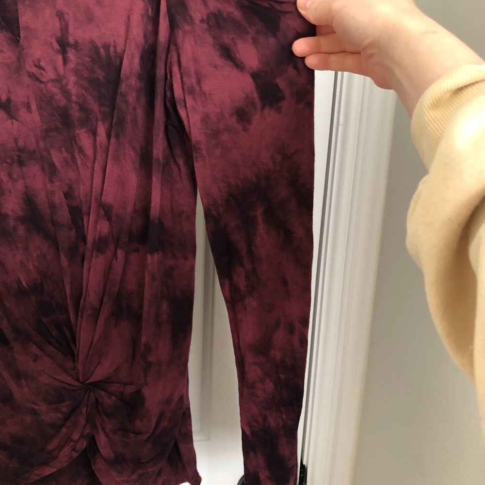 Top - Picture 2 of 6